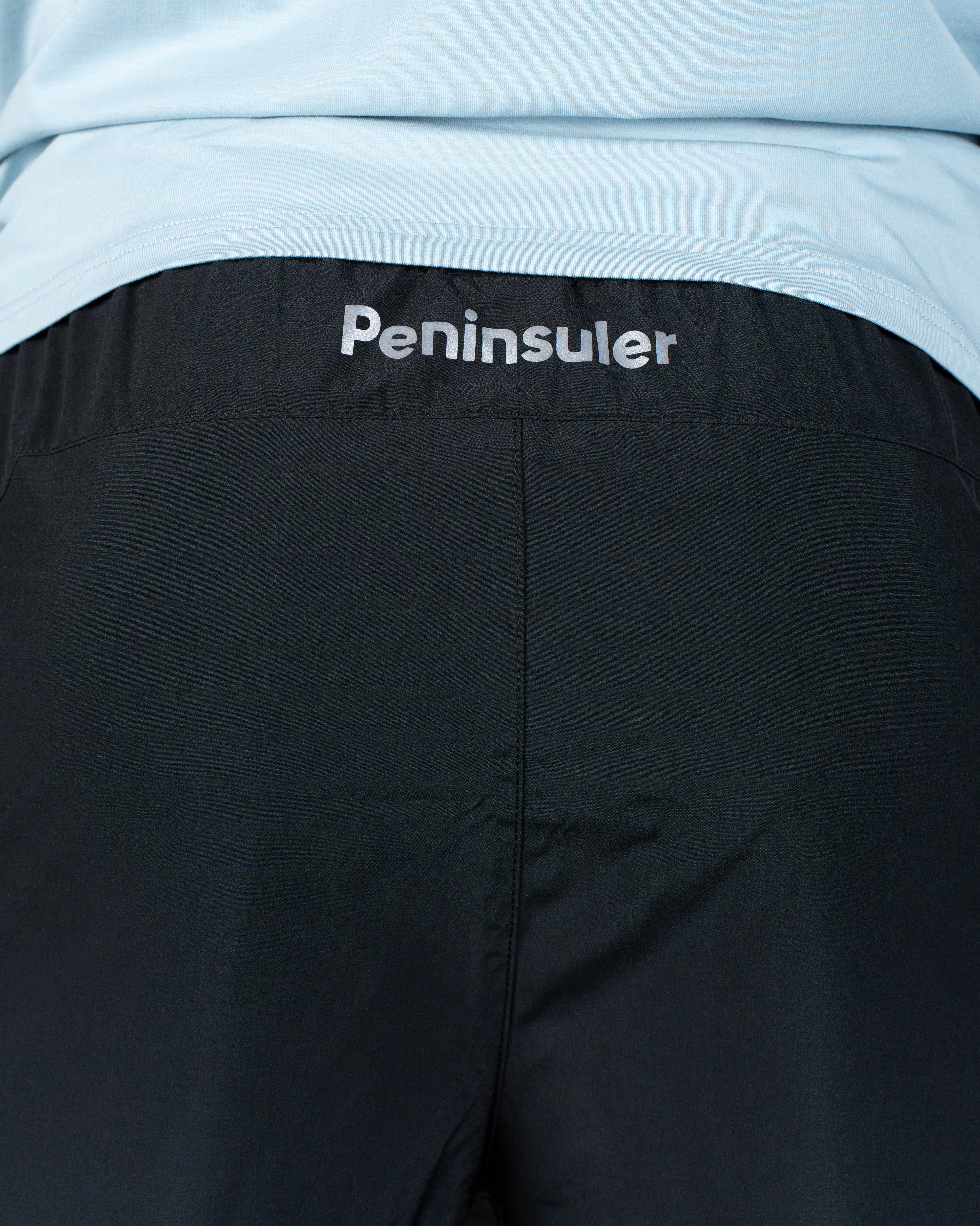BLACK_3